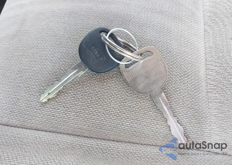 2005 Chevrolet Trailblazer Ls from USA, damaged, VIN 1GNDS13S752142153